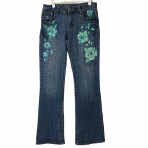 Revolt Jeans Women’s Size 9 Juniors Hand Painted Denim Flowers Measures 28x30.5